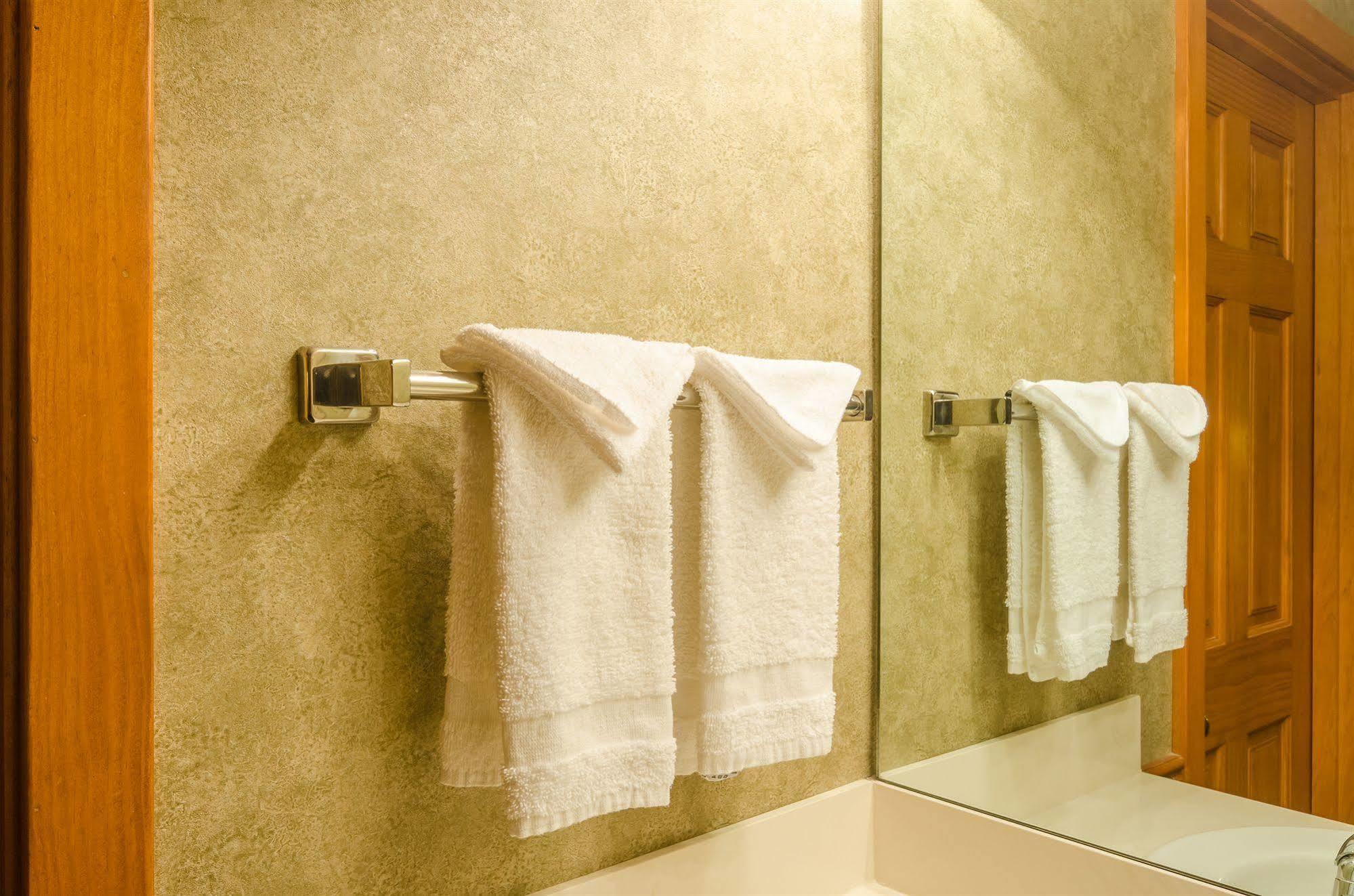 Yellowstone Condos & Suitesガーディナー エクステリア 写真